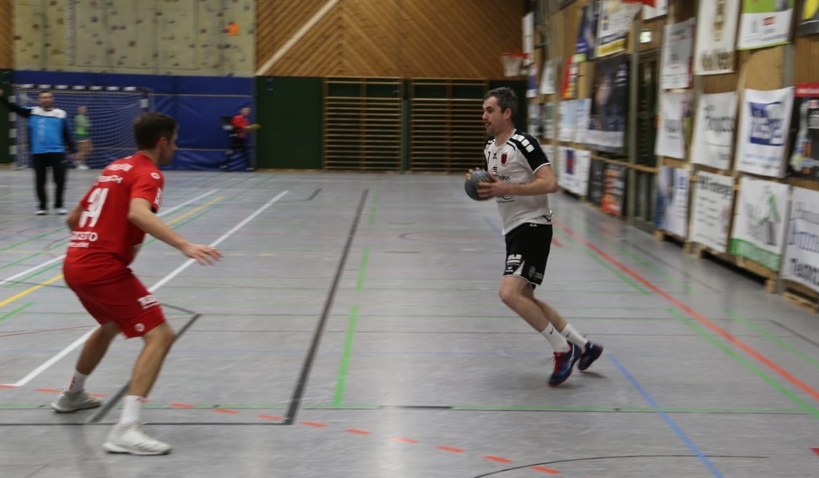 Manner 2 Entscheiden Krimi Gegen Team Esslingen 2 Fur Sich Muller Uberragend Pflug Mit Freestyle Tsv Zizishausen Handball
